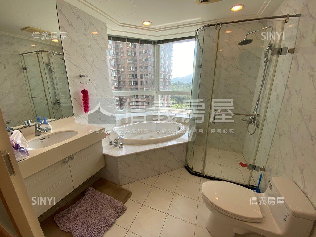 台北灣海景３房車位房屋室內格局與周邊環境