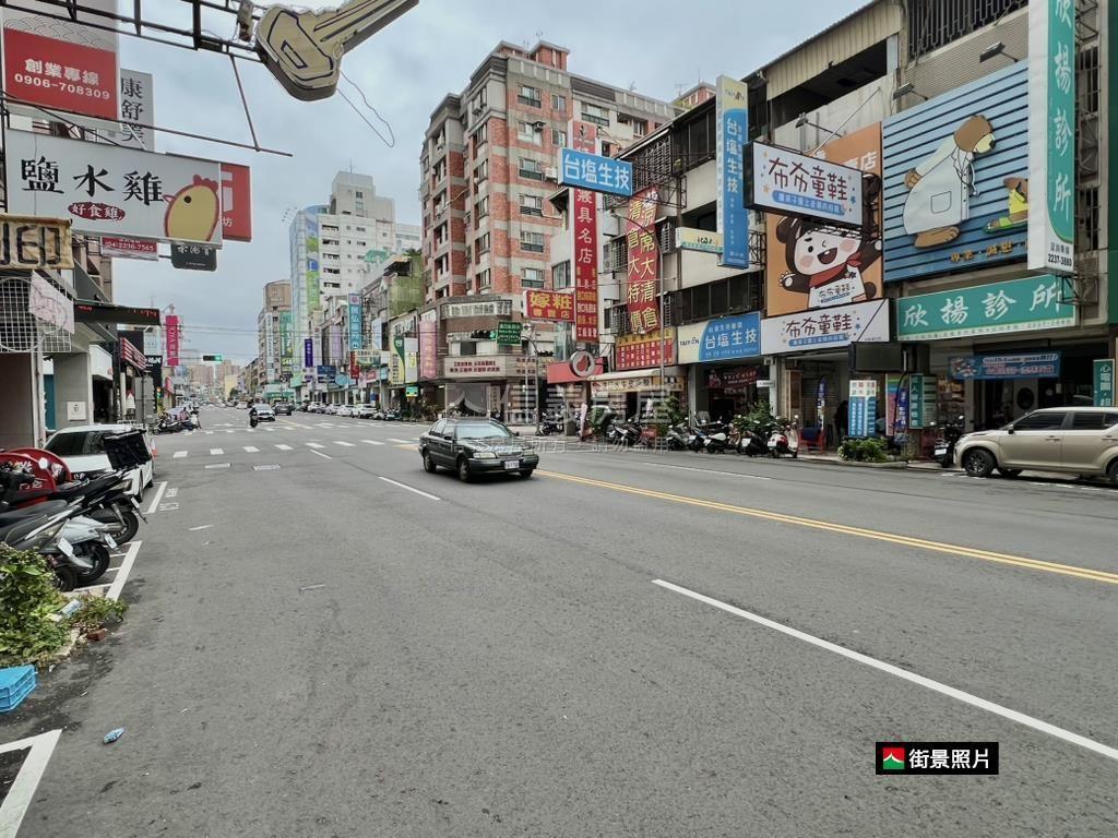 漢口路黃金商圈正３樓店面房屋室內格局與周邊環境