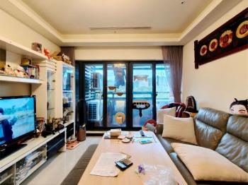 近捷運電梯三房附車位