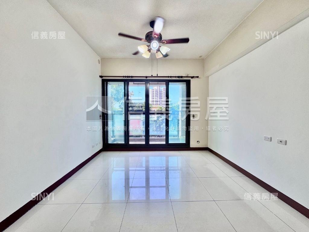 近左營高鐵樹景採光三房房屋室內格局與周邊環境