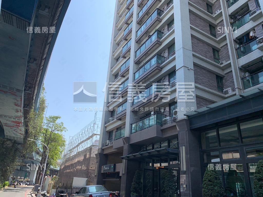 近左營高鐵樹景採光三房房屋室內格局與周邊環境