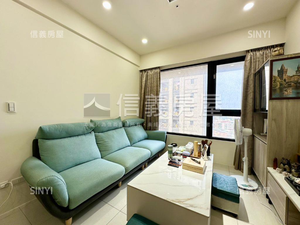 專任捷運捷仕堡電梯３房房屋室內格局與周邊環境