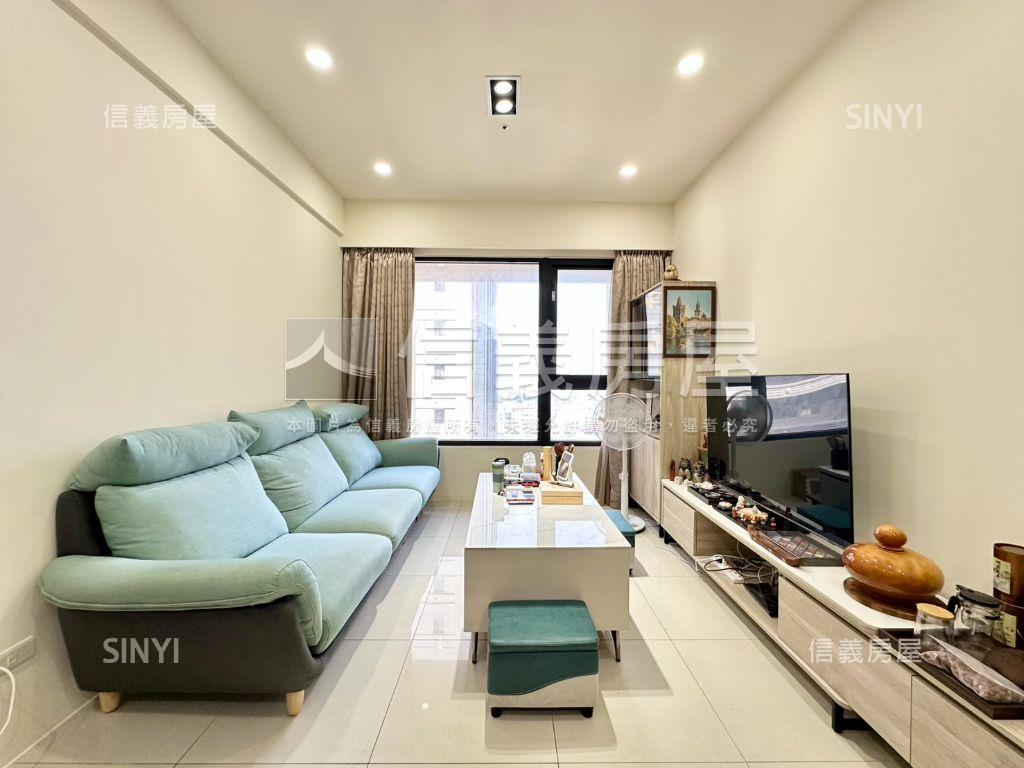 專任捷運捷仕堡電梯３房房屋室內格局與周邊環境