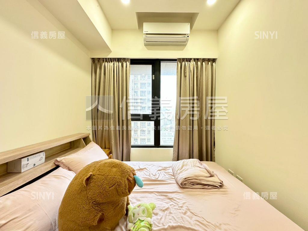 專任捷運捷仕堡電梯３房房屋室內格局與周邊環境