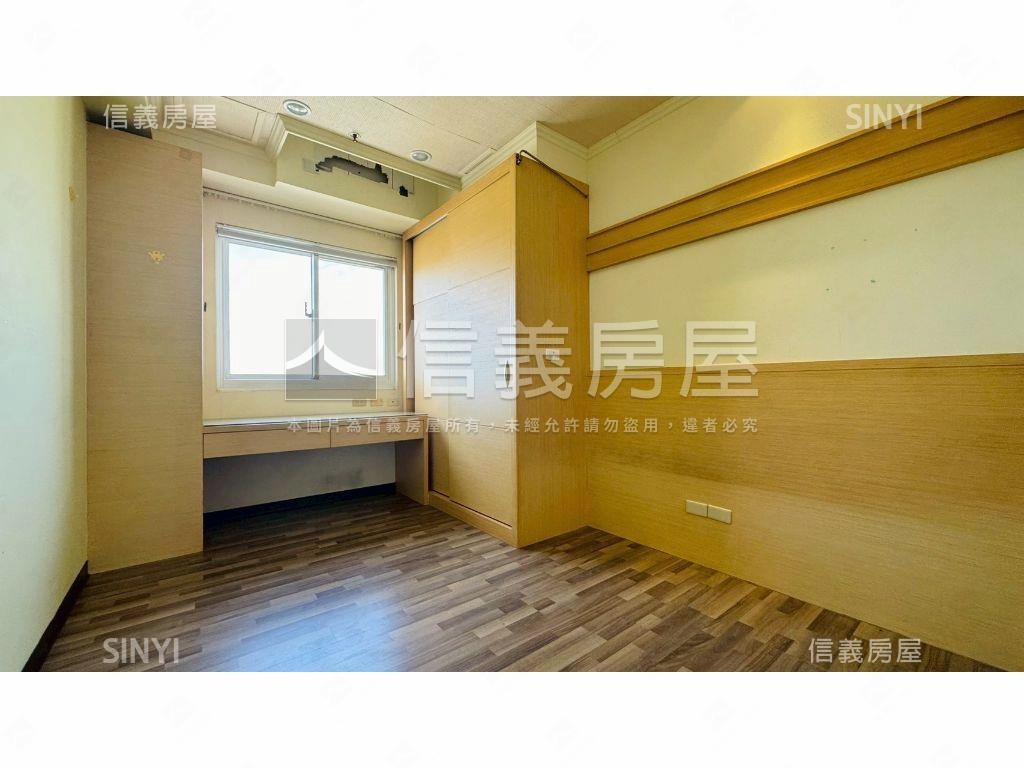 蘋果學苑視野４房附雙車位房屋室內格局與周邊環境