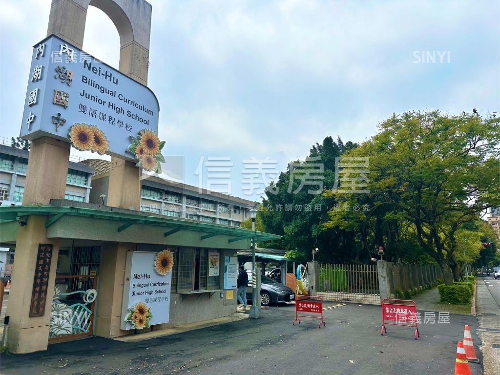 近捷運潛力湖光大戶房屋室內格局與周邊環境