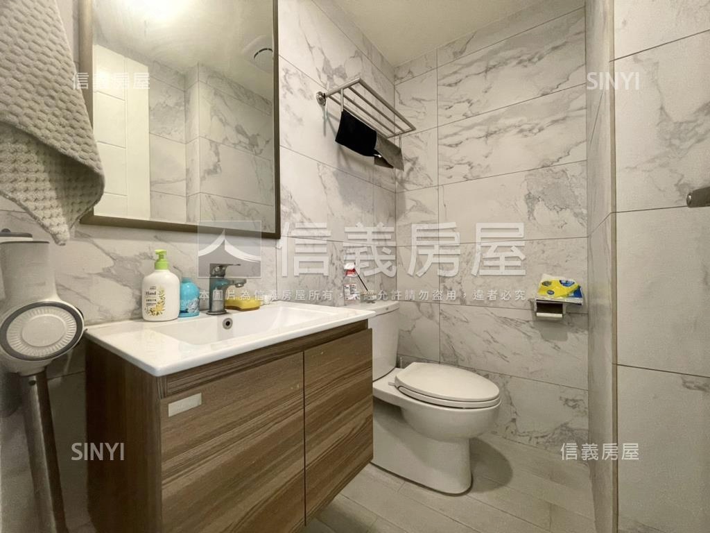 仁愛逸捷收租店面房屋室內格局與周邊環境
