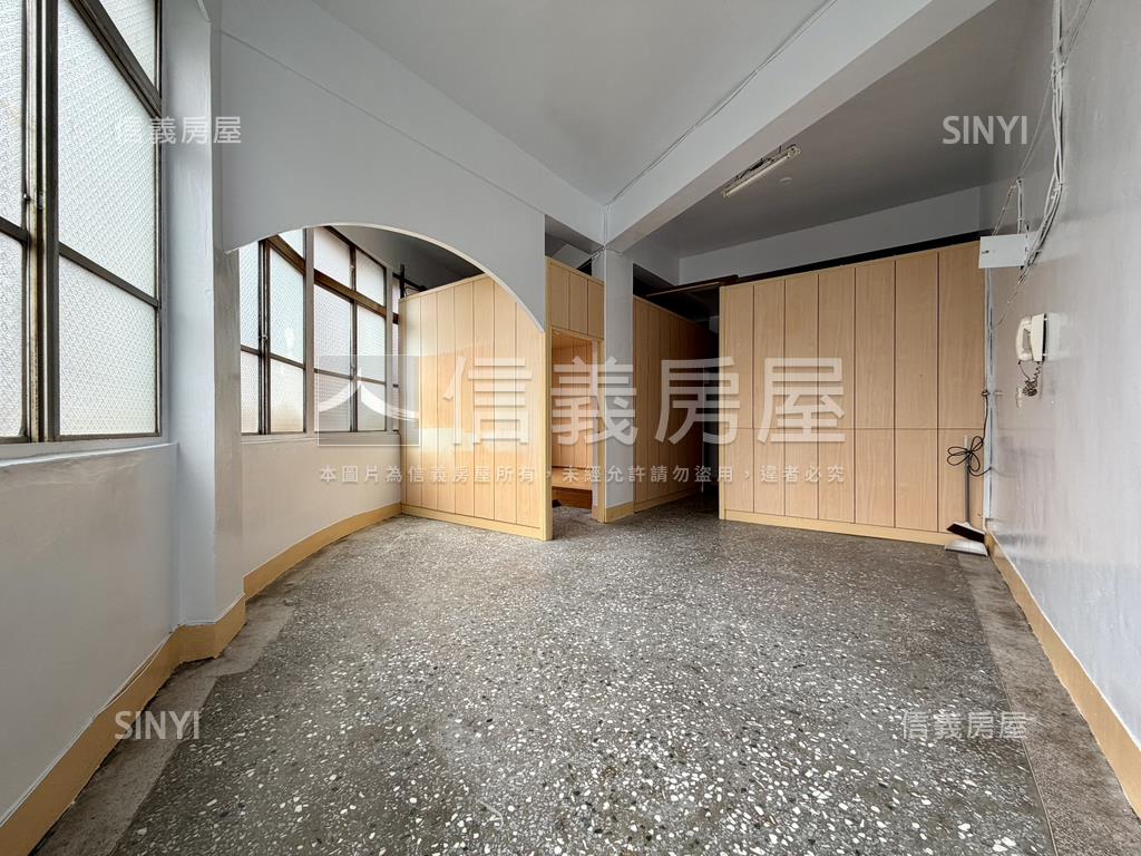 力行稀有三樓美寓房屋室內格局與周邊環境