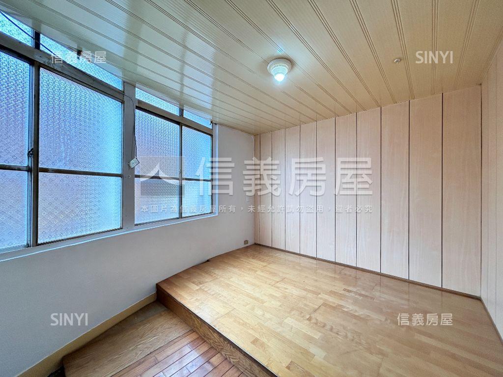 力行稀有三樓美寓房屋室內格局與周邊環境