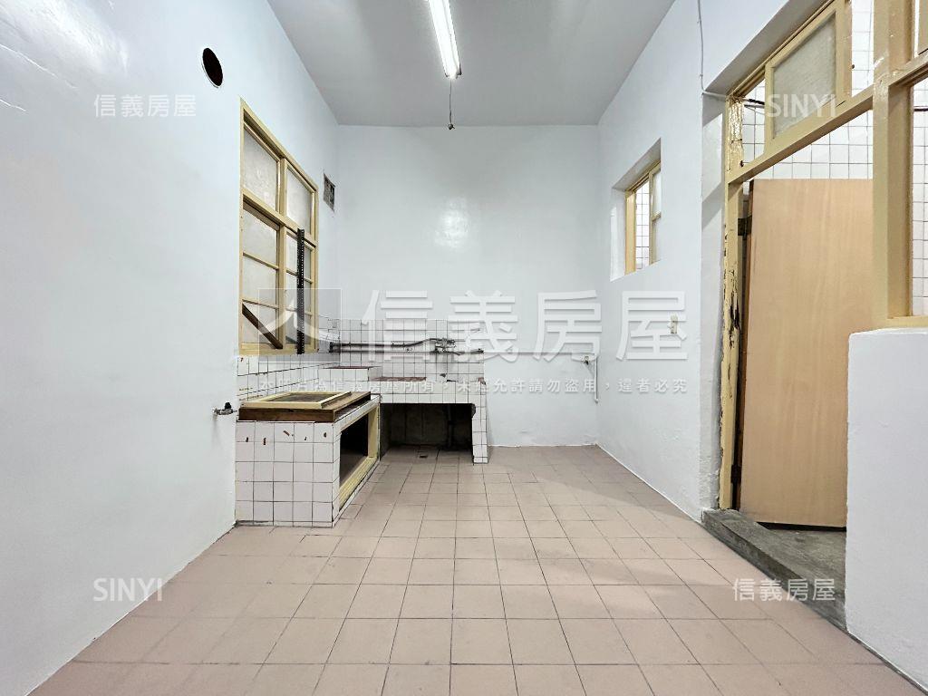 力行稀有三樓美寓房屋室內格局與周邊環境