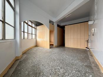 力行稀有三樓美寓