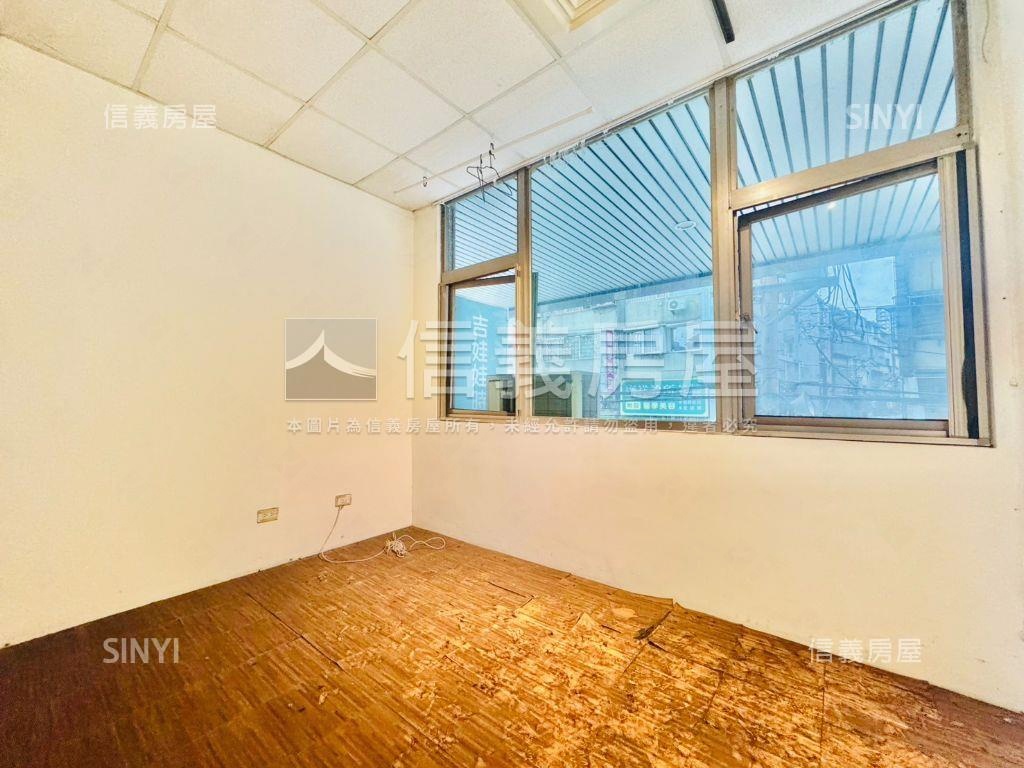 南勢角精華店面房屋室內格局與周邊環境