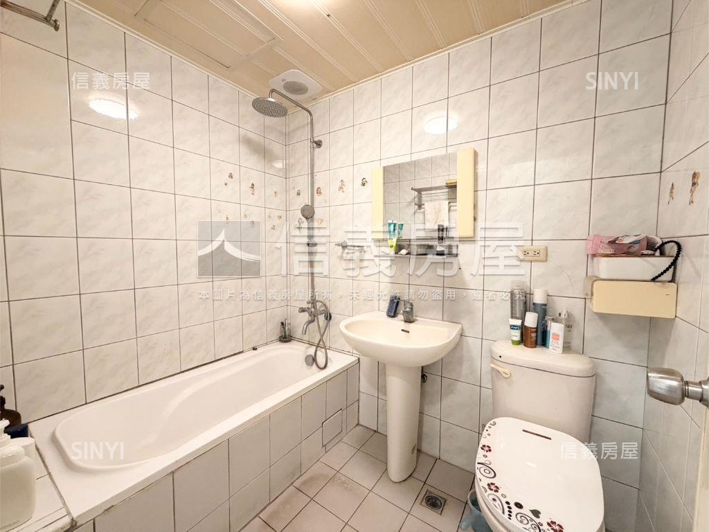 松竹商圈愛的世界高樓三房房屋室內格局與周邊環境