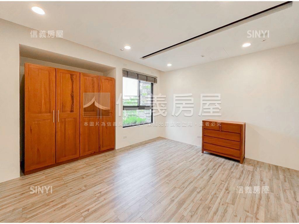 ＜新案＞１２期裝潢樹梢戶房屋室內格局與周邊環境