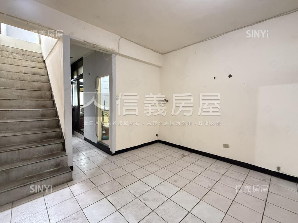 ☆明德☆三代同堂透天厝房屋室內格局與周邊環境