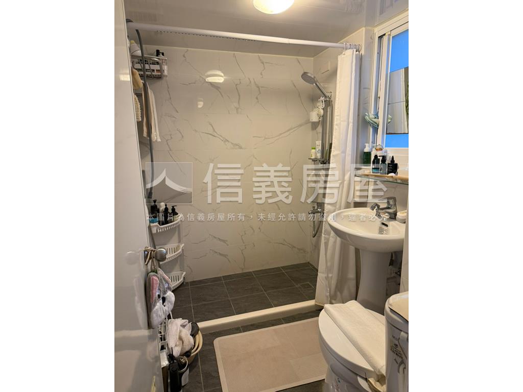 市府大巨蛋仰德美廈房屋室內格局與周邊環境