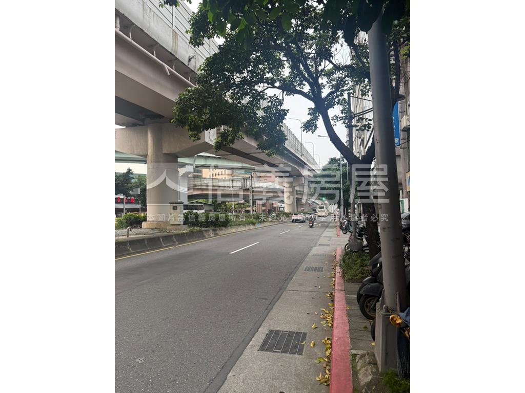 市府大巨蛋仰德美廈房屋室內格局與周邊環境