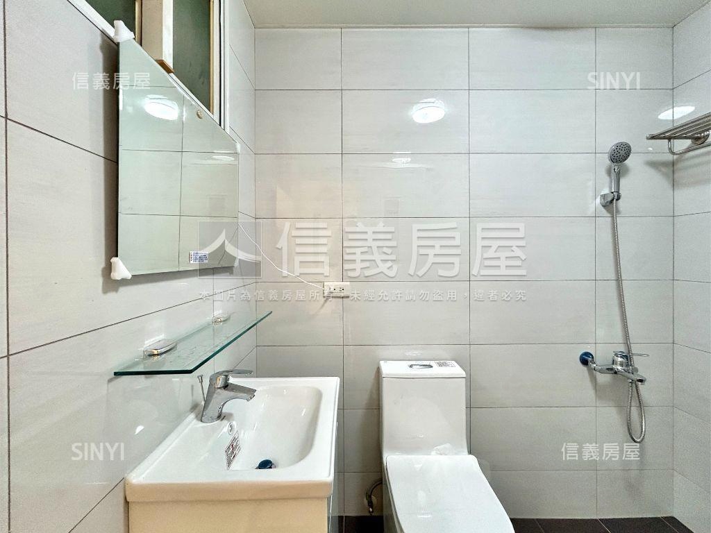 民有街方正門面一樓房屋室內格局與周邊環境