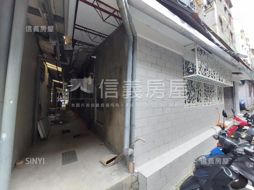 民有街方正門面一樓房屋室內格局與周邊環境