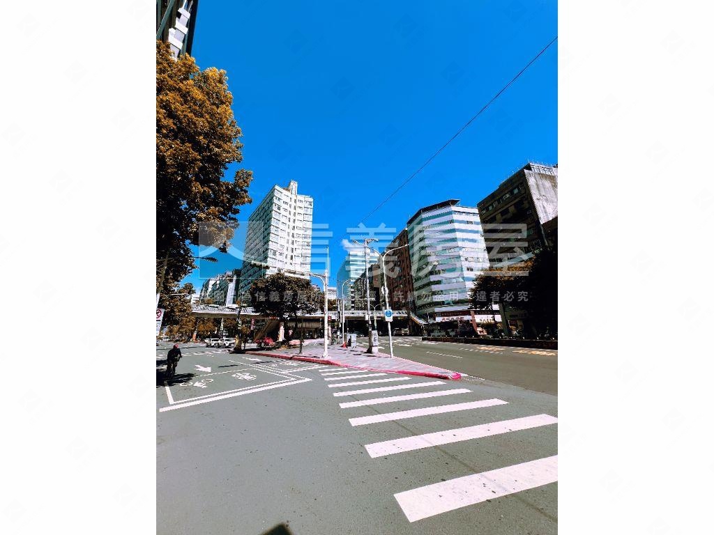 通化稀有傳家透天店面房屋室內格局與周邊環境