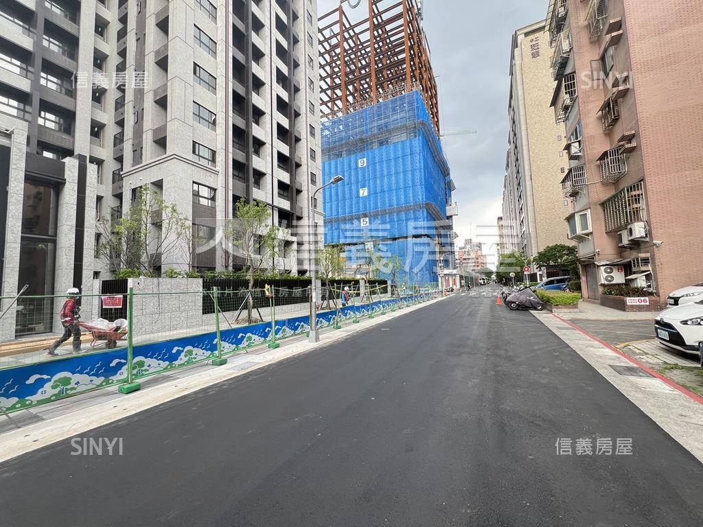 稀有◆碧硯閣２房車位房屋室內格局與周邊環境