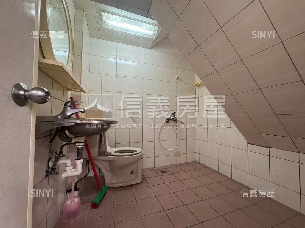 安平怡平路金店住房屋室內格局與周邊環境