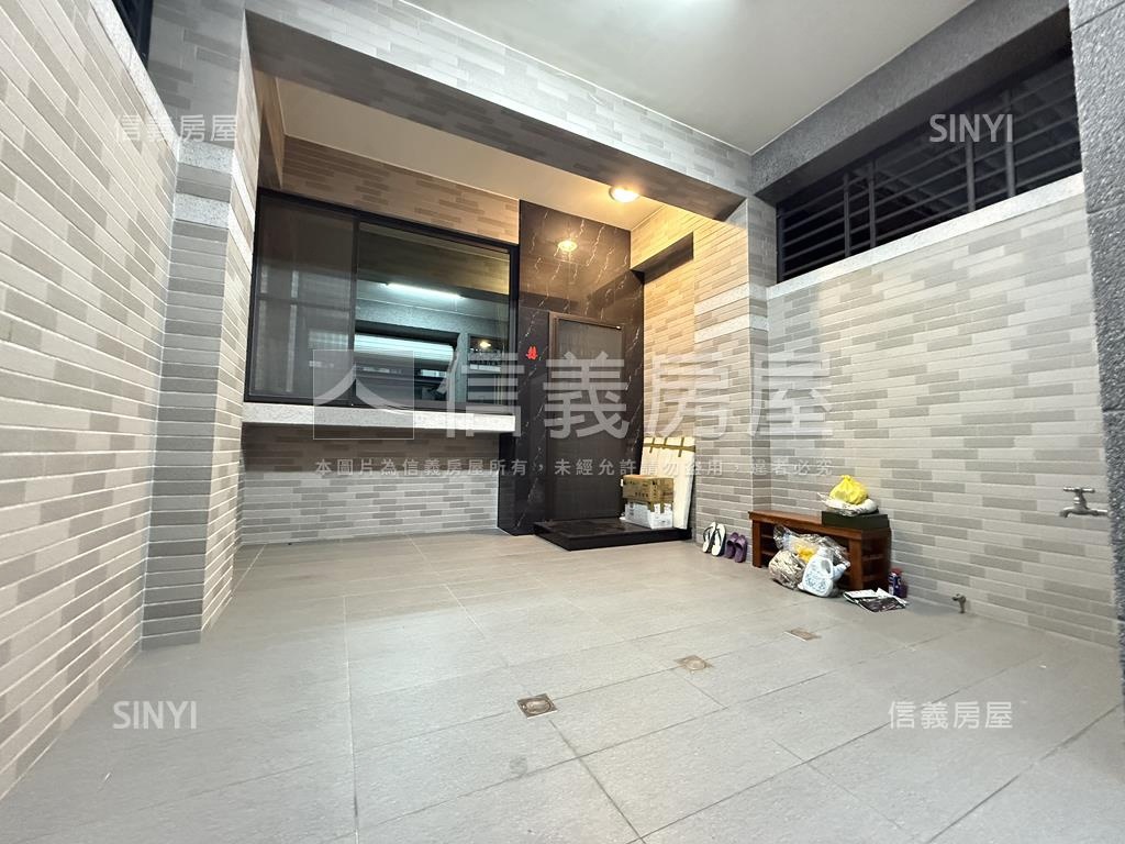 水萍塭獨院約９年車墅房屋室內格局與周邊環境