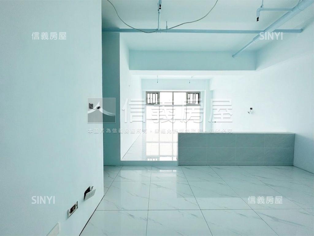 樓中樓景觀美宅房屋室內格局與周邊環境