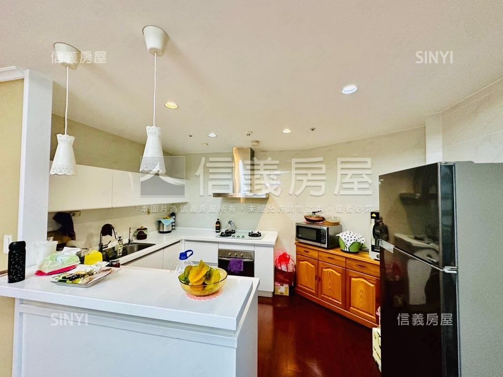 美美藍海海景大戶房屋室內格局與周邊環境