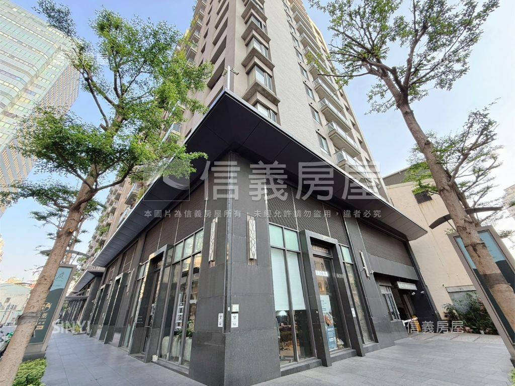 專任。鉅虹水之庭三房平車房屋室內格局與周邊環境
