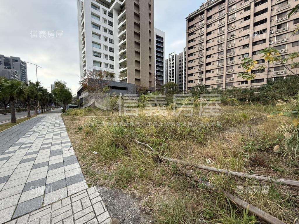 高鐵區大土地房屋室內格局與周邊環境