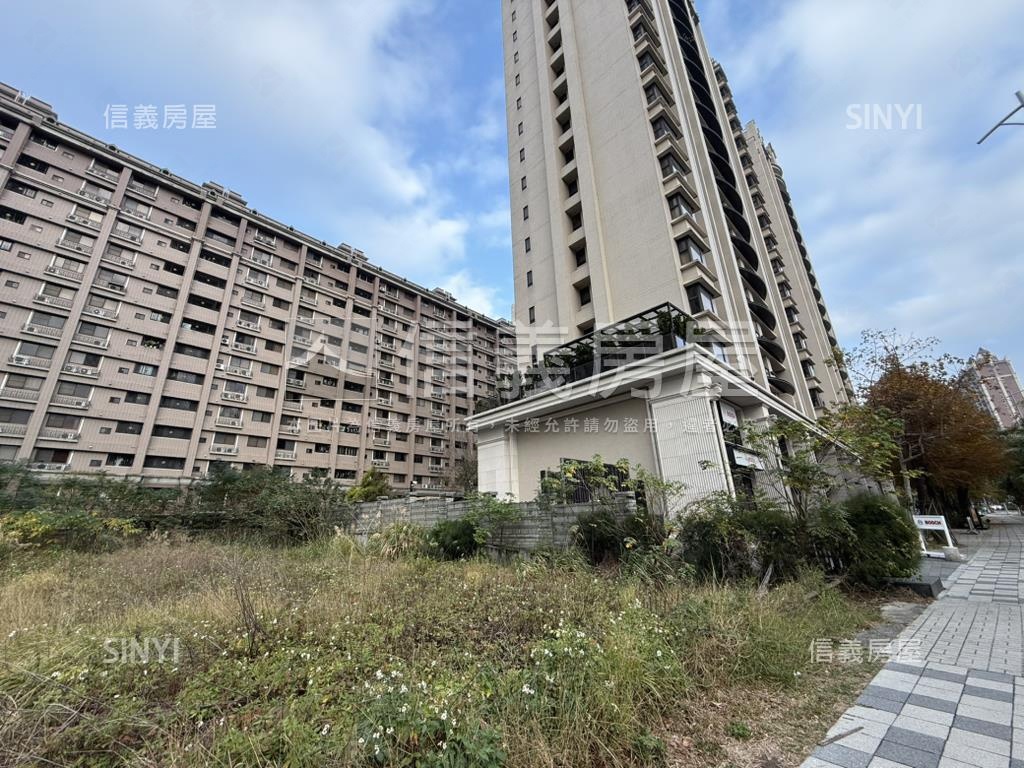 高鐵區大土地房屋室內格局與周邊環境