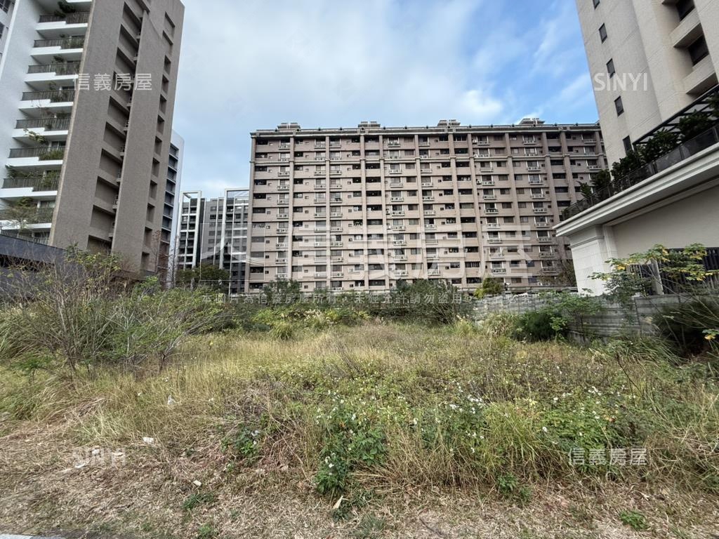 高鐵區大土地房屋室內格局與周邊環境