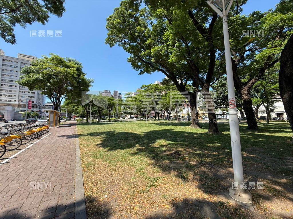 公園小別墅氣質質感美居房屋室內格局與周邊環境