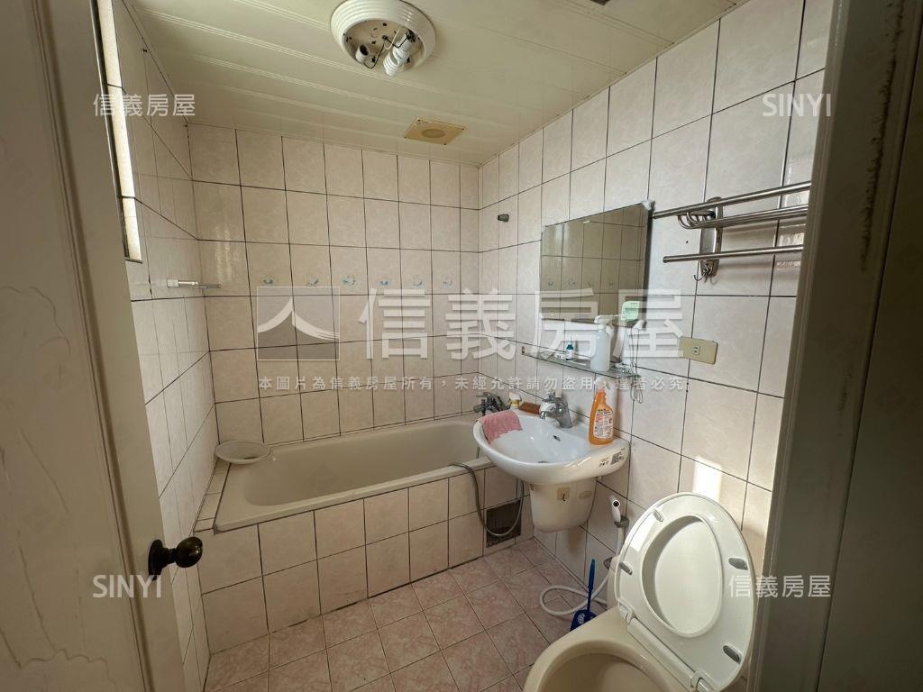 店長推薦－培英三房車位房屋室內格局與周邊環境
