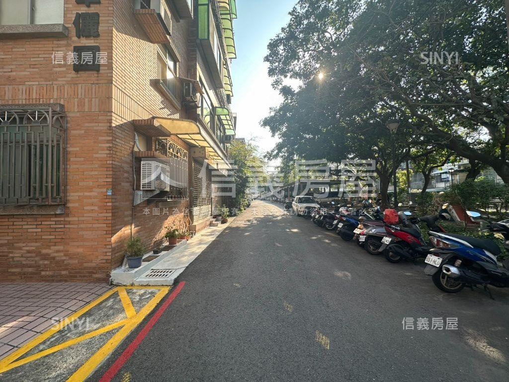 店長推薦－培英三房車位房屋室內格局與周邊環境