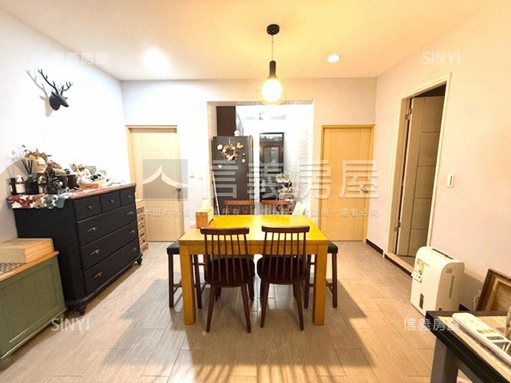 新板特區旁方正優美寓房屋室內格局與周邊環境