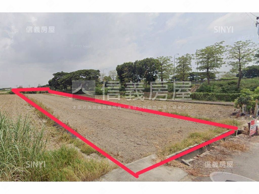 【安定】３８７坪方正土地房屋室內格局與周邊環境