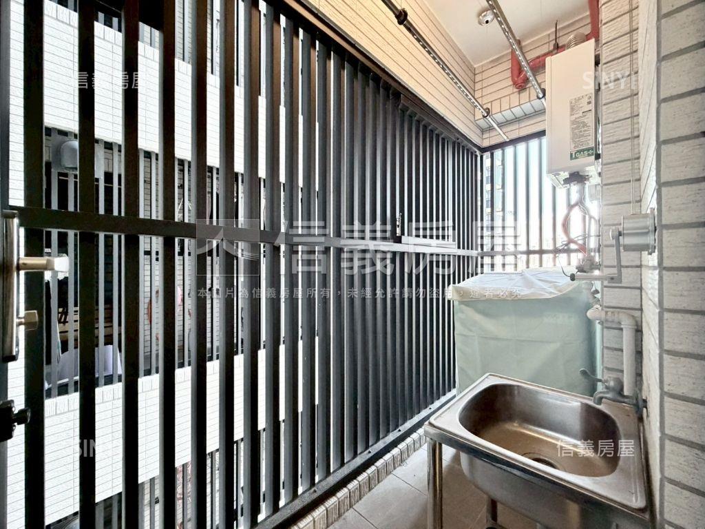 高醫溫馨質感二房平車房屋室內格局與周邊環境