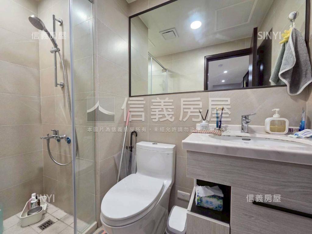 福爾摩沙質感裝潢三房車位房屋室內格局與周邊環境