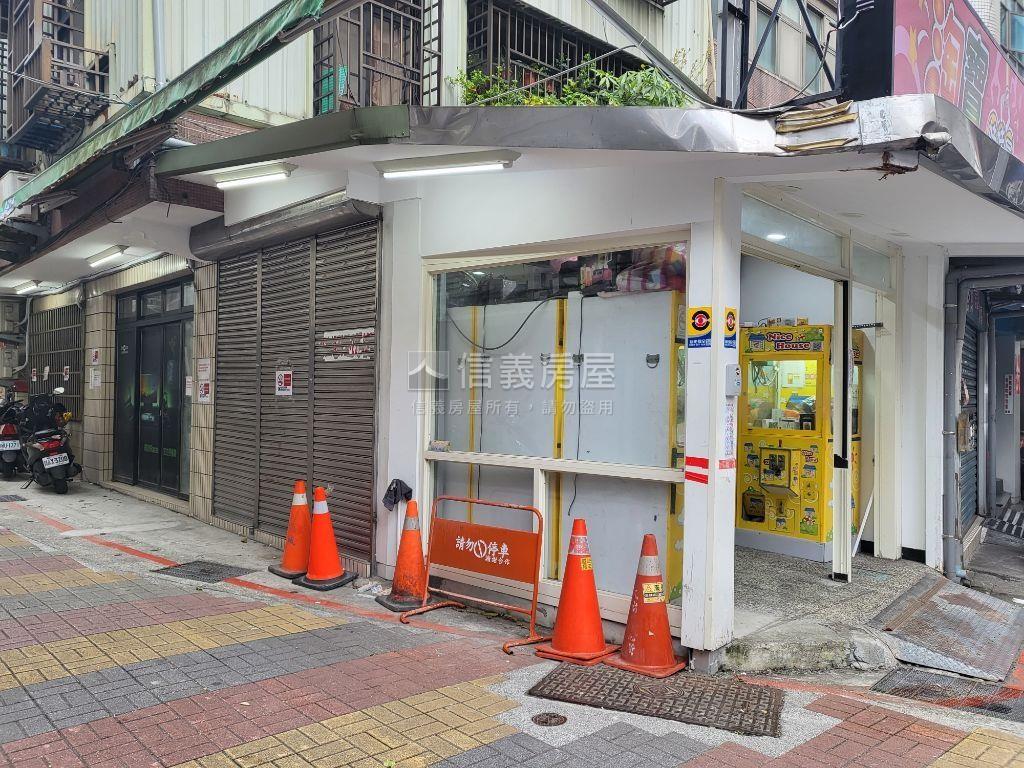 八德黃金路段角間金店房屋室內格局與周邊環境