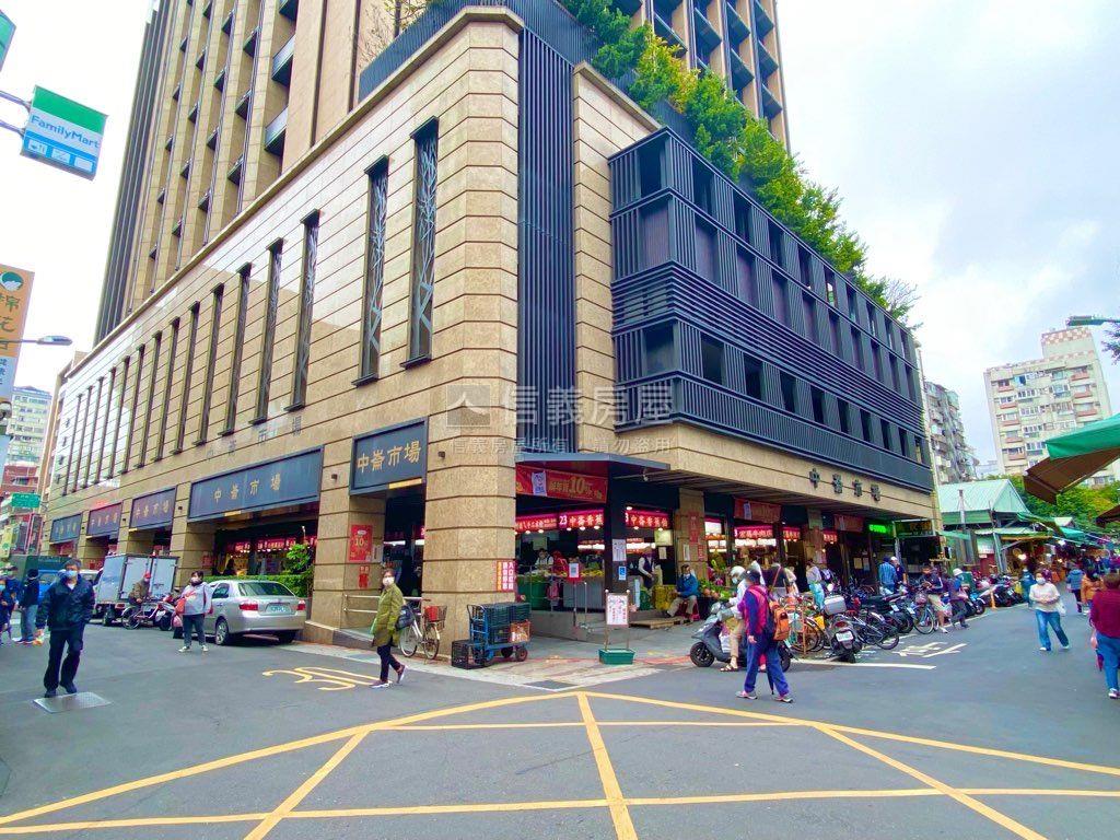 八德黃金路段角間金店房屋室內格局與周邊環境