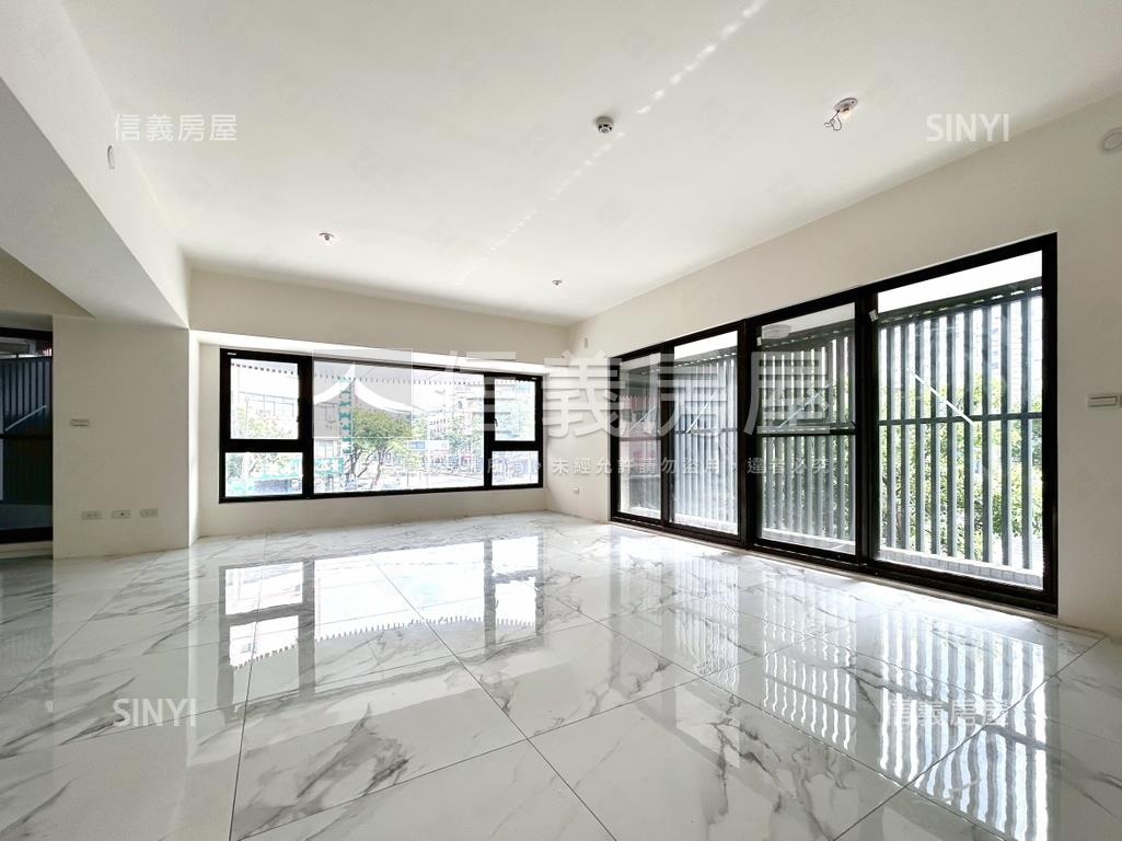 亞灣區霸氣三角窗房屋室內格局與周邊環境