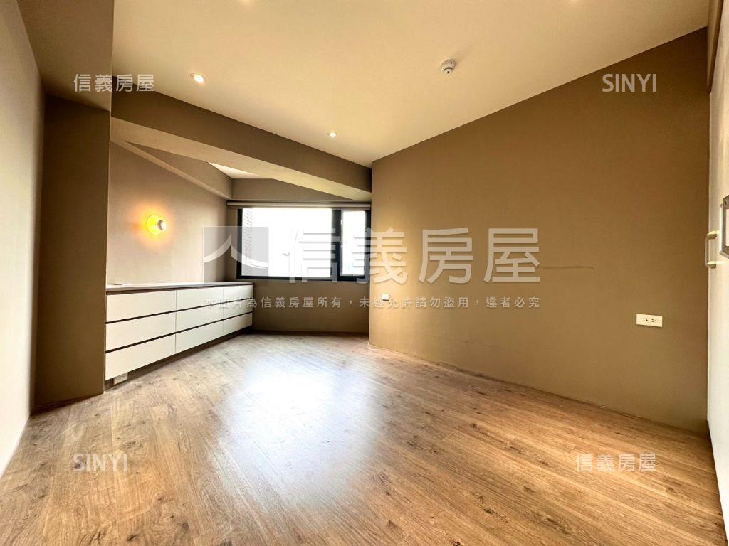 民生新光高樓朝外景觀三房房屋室內格局與周邊環境