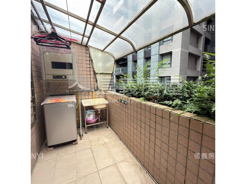 金華東門捷運三房房屋室內格局與周邊環境