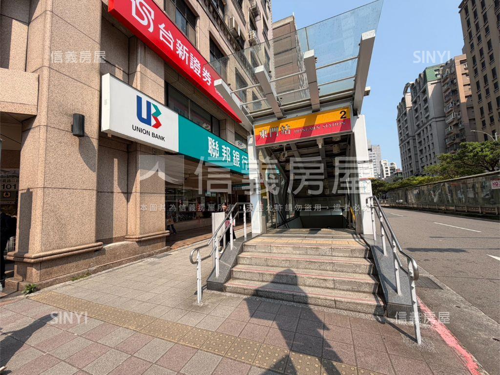 金華東門捷運三房房屋室內格局與周邊環境