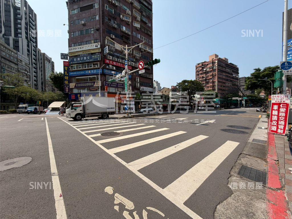 金華東門捷運三房房屋室內格局與周邊環境