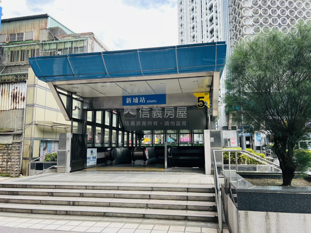 獨Ω新埔輕奢風方正三房車房屋室內格局與周邊環境