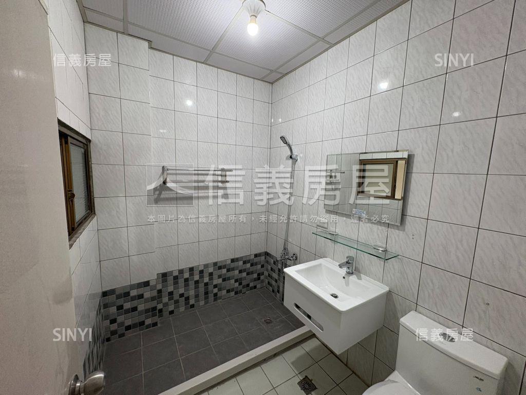 近泰和公園透天房屋室內格局與周邊環境