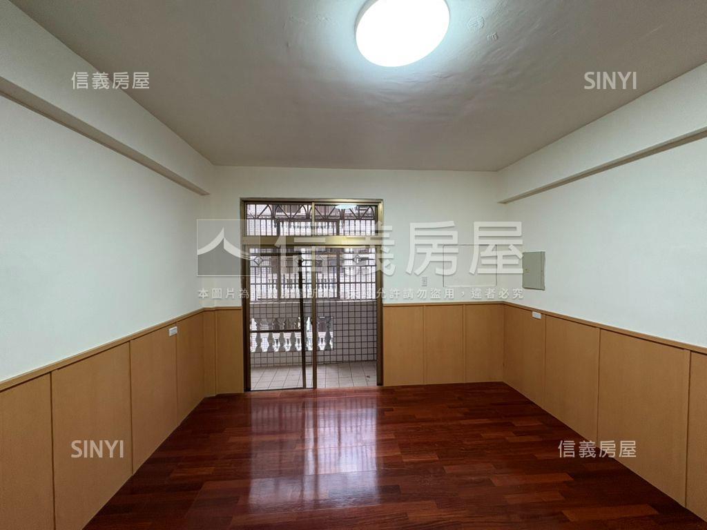 近泰和公園透天房屋室內格局與周邊環境